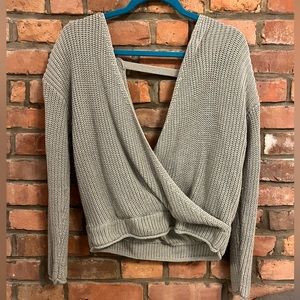Moon & Madison green loose/open sweater